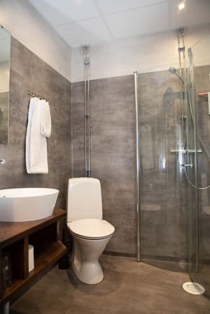 thumbnail: Bathroom