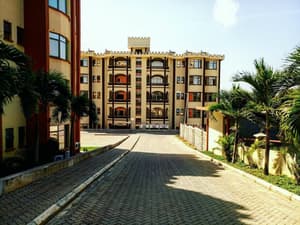 thumbnail: Front of property