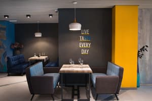 thumbnail: Breakfast area
