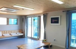 thumbnail: Living area