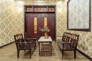 thumbnail: Interior