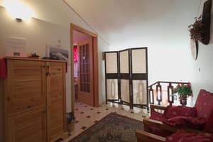 thumbnail: Interior