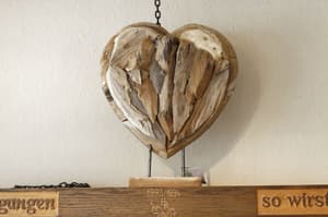 thumbnail: Interior detail