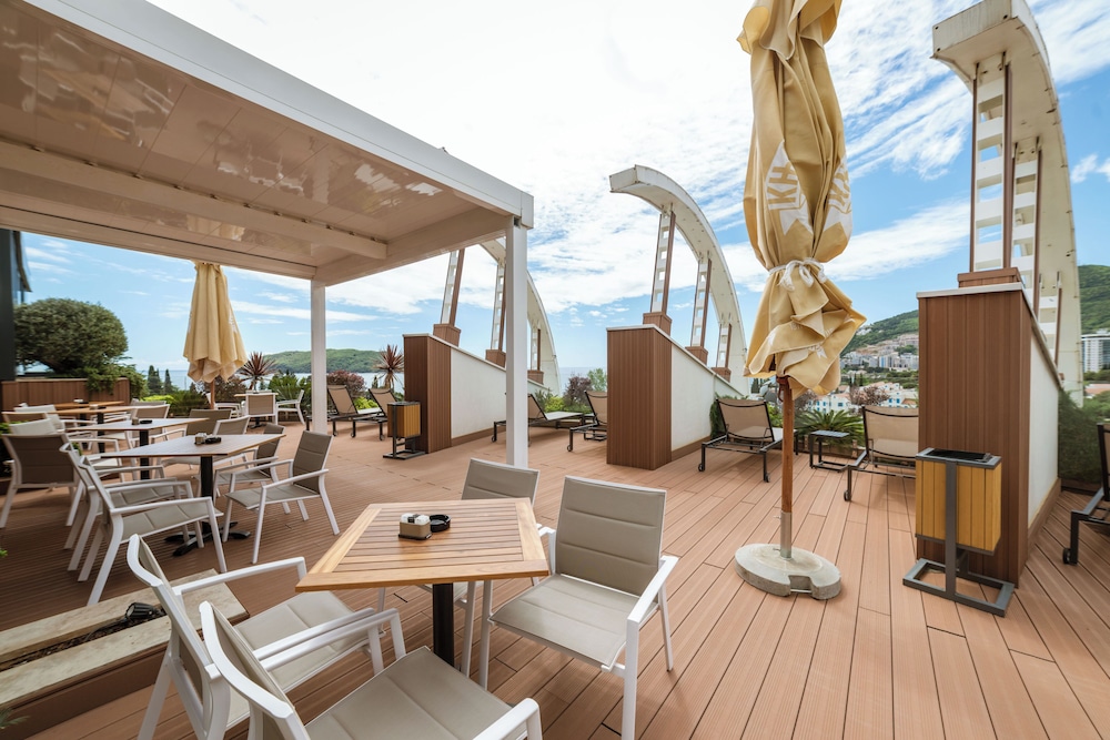 Restaurant-cafeteria