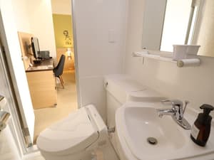 thumbnail: Bathroom
