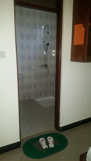 thumbnail: Bathroom shower