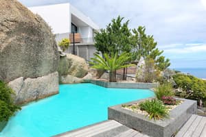 thumbnail: Outdoor pool