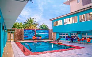 thumbnail: Outdoor pool