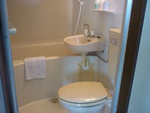 thumbnail: Bathroom amenities