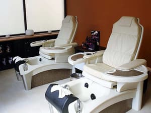 thumbnail: Treatment room