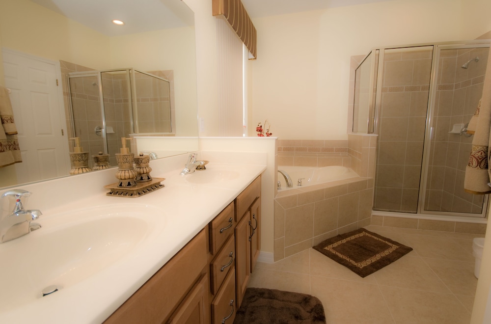 Jetted tub