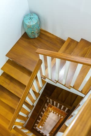 thumbnail: Staircase