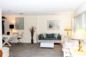 thumbnail: Living area