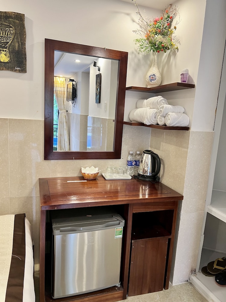 Room amenity