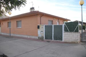 thumbnail: Exterior