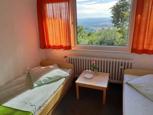 thumbnail: Mountain view