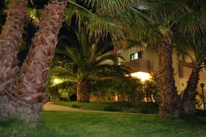 thumbnail: Property grounds