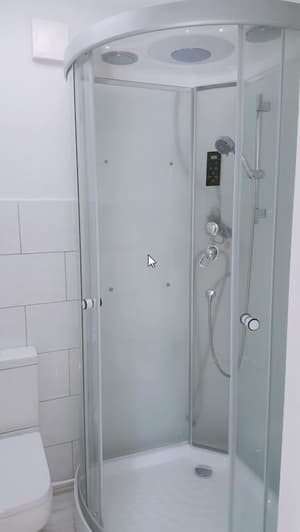 thumbnail: Bathroom shower