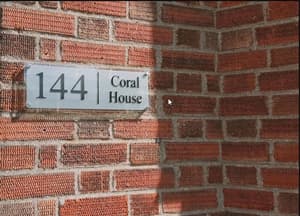 thumbnail: Exterior detail