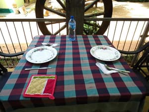 thumbnail: Restaurant
