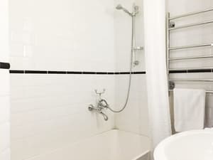 thumbnail: Bathroom
