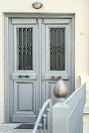 thumbnail: Interior entrance