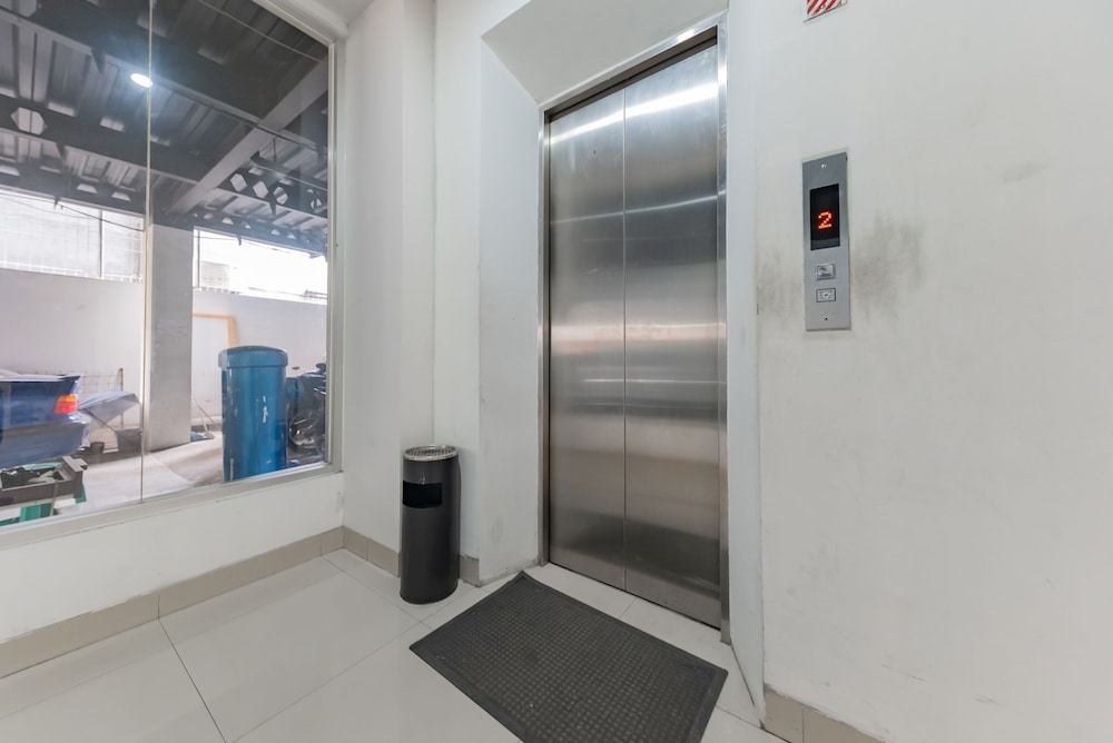 Elevator