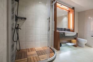 thumbnail: Bathroom