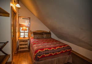 thumbnail: Rooms