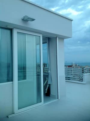 thumbnail: Balcony