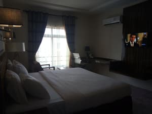 thumbnail: Room