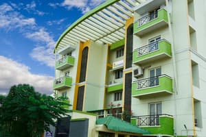 thumbnail: Exterior