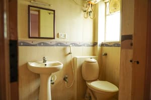 thumbnail: Bathroom