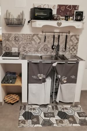 thumbnail: Private kitchenette