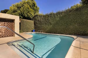 thumbnail: Pool