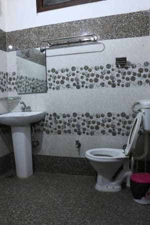 thumbnail: 371277042.jpg