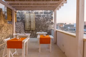 thumbnail: Terrace/patio