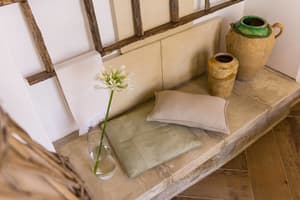 thumbnail: Room amenity