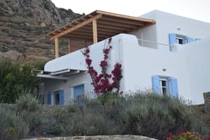 thumbnail: Exterior detail
