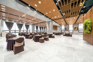 thumbnail: Banquet hall