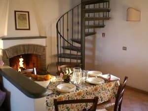 thumbnail: In-room dining