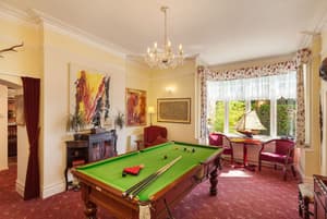 thumbnail: Billiards