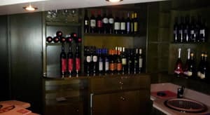 thumbnail: Bar (on property)
