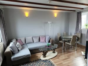 thumbnail: In-room dining