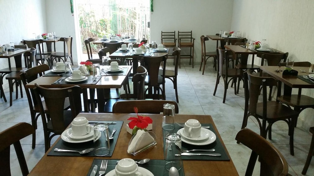 Restaurant-cafeteria