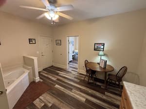 thumbnail: Living area