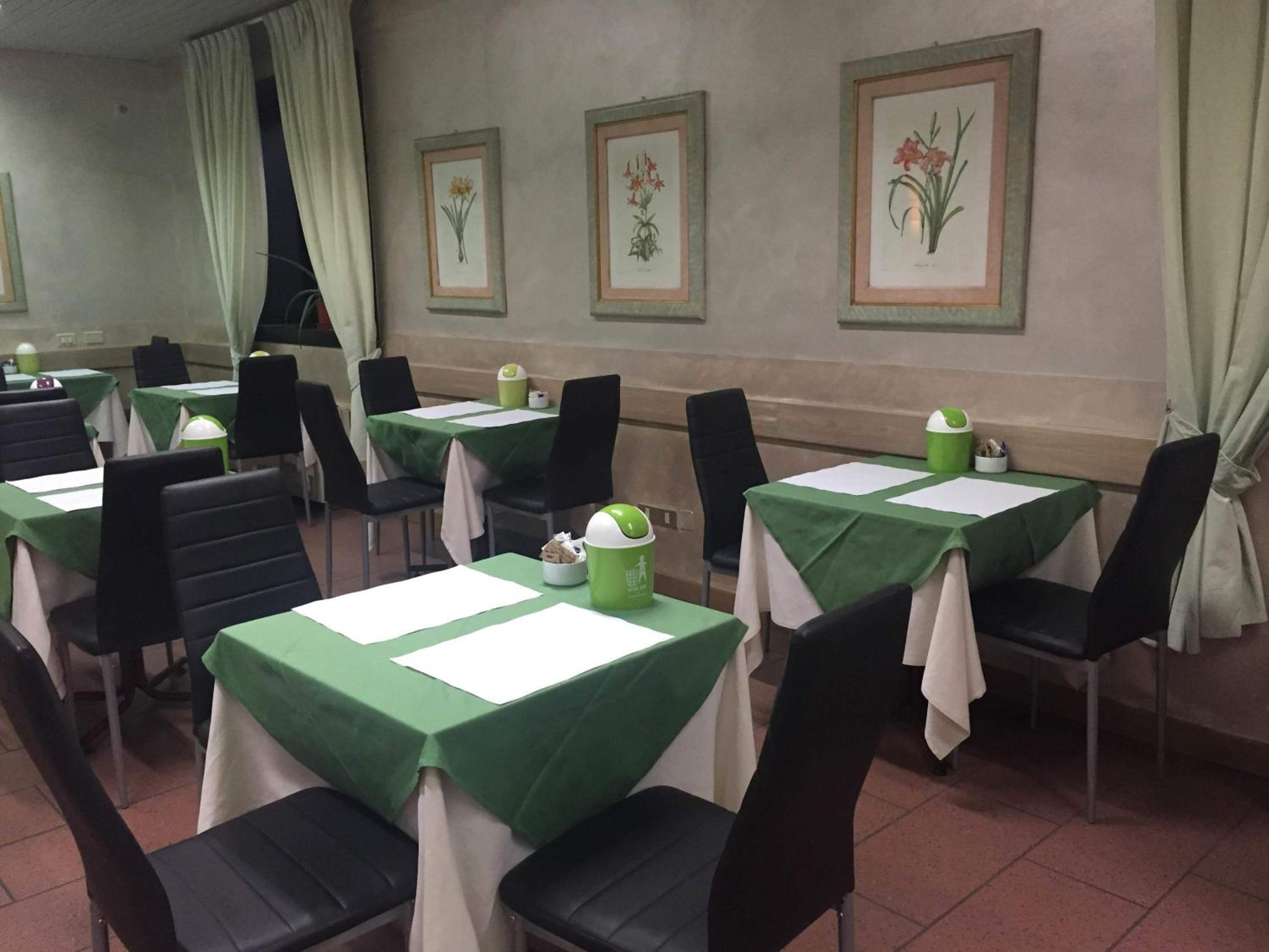 Restaurant-cafeteria