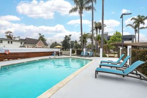 thumbnail: Outdoor pool