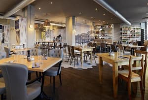 thumbnail: Restaurant