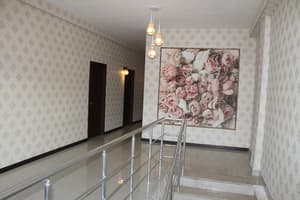 thumbnail: Hallway